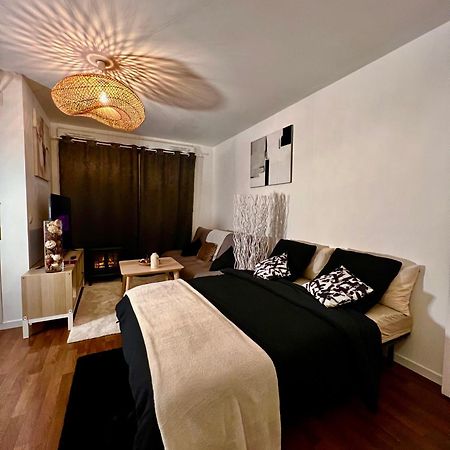"Moonlight" Gare A 10Min De Paris, Wifi, Terrasse , Parking Daire Argenteuil Dış mekan fotoğraf